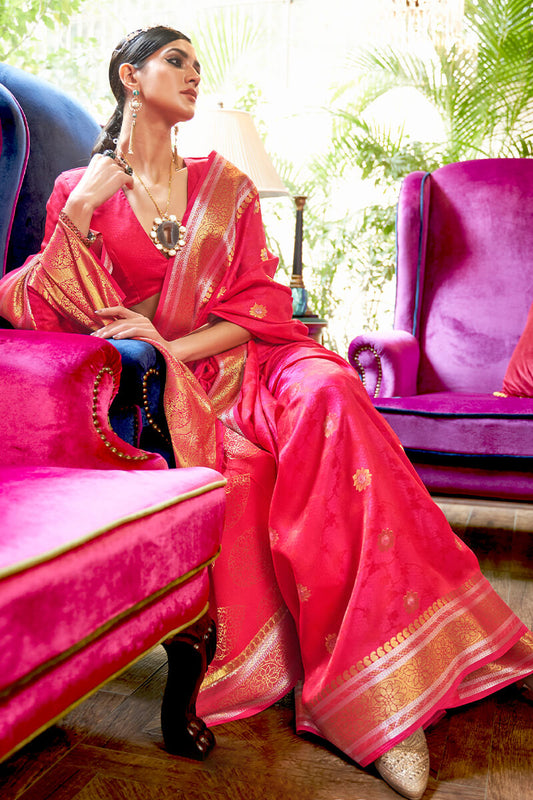 Snappy Dark Pink Kanjivaram Silk Saree With Fantabulous Blouse Piece