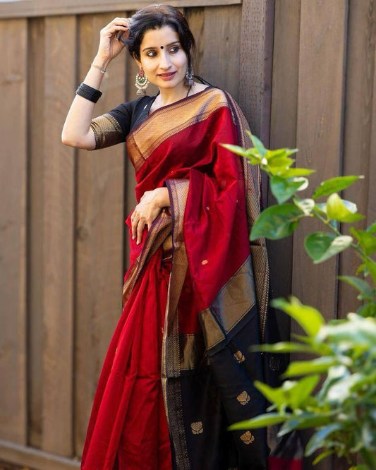 Scrumptious Red Cotton Silk Saree With Wonderful Blouse Piece