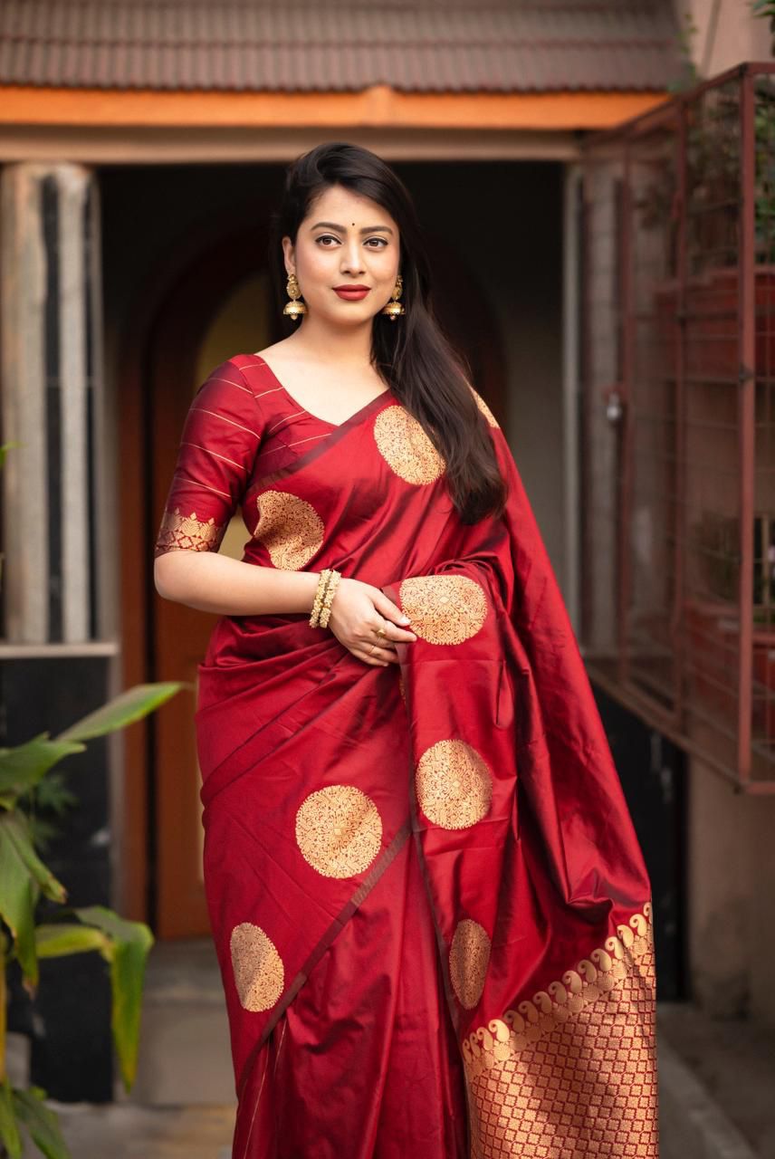 Mesmeric Maroon Soft Silk Saree With Radiant Blouse Piece