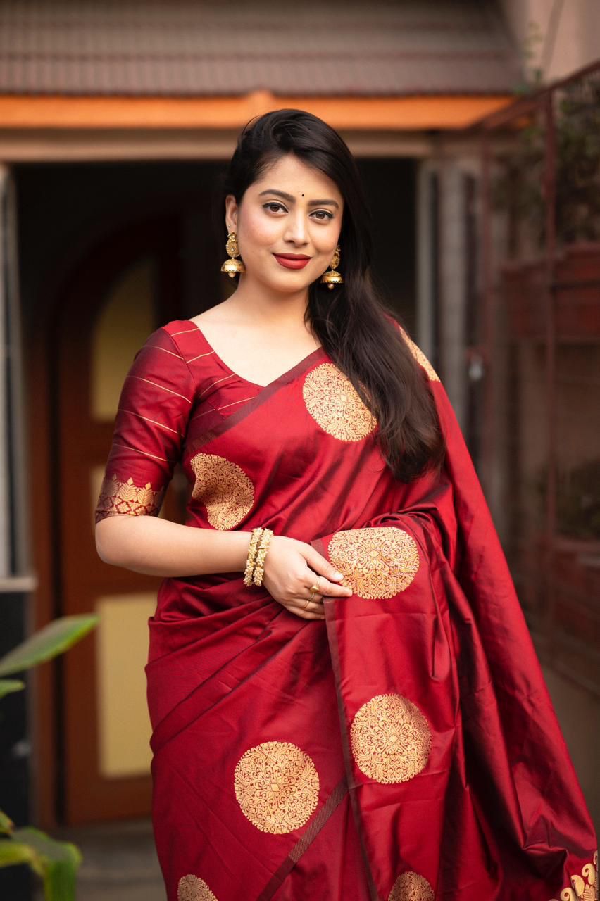 Mesmeric Maroon Soft Silk Saree With Radiant Blouse Piece