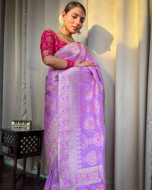 Susurrous Lavender Soft Silk Saree With Beautiful Blouse Piece