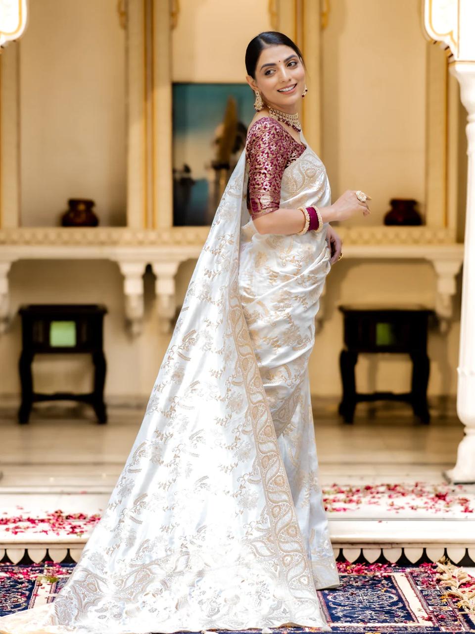 Enigmatic Off White Soft Silk Saree With Transcendent Blouse Piece