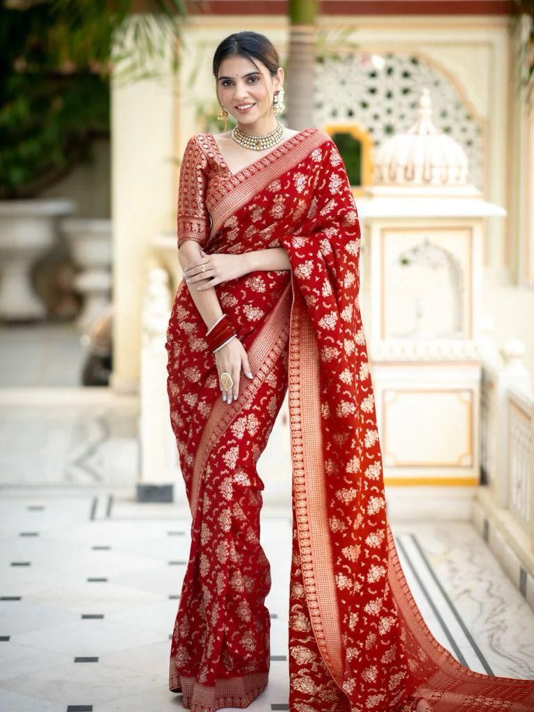 Enigmatic Red Soft Silk Saree With Splendorous Blouse Piece