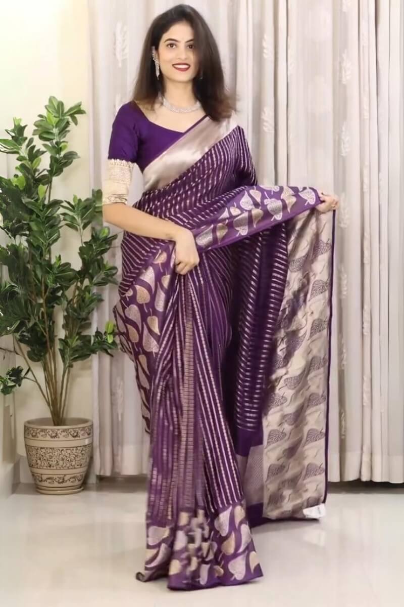 Magnetic Purple Soft Silk Saree With Snappy Blouse Piece