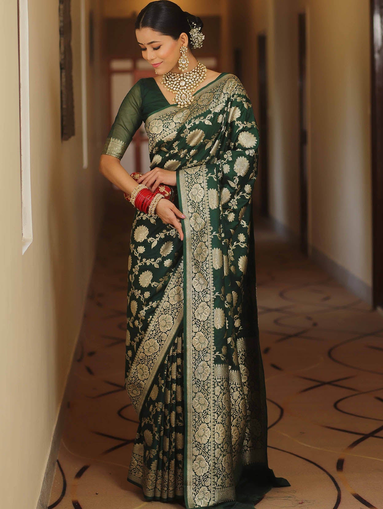 Panache Dark Green Soft Silk Saree With Tremendous Blouse Piece