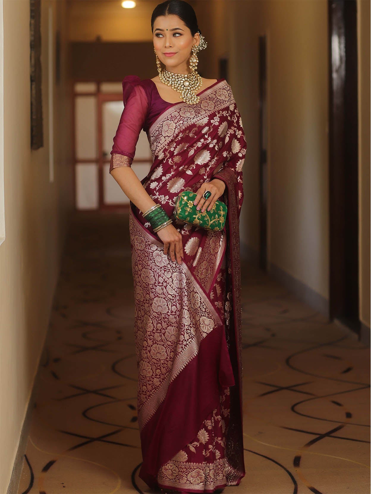 Glorious Wine Soft Silk Saree With Ravishing Blouse Piece