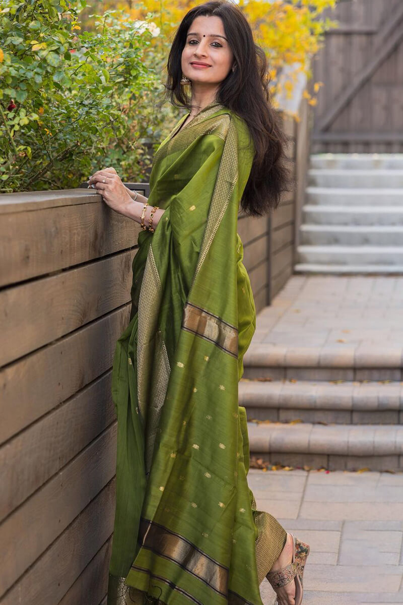 Admirable Green Cotton Silk Saree With Girlish Blouse Piece