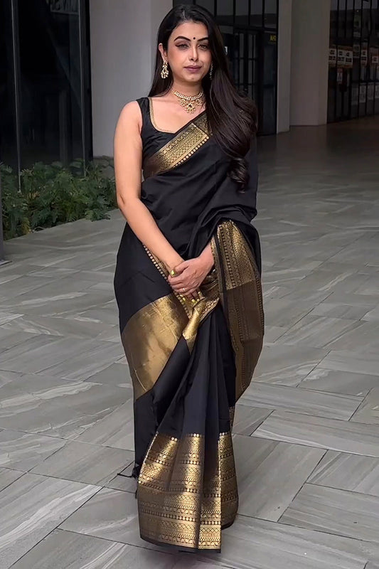Evanescent Black Soft Silk Saree With Imbrication Blouse Piece