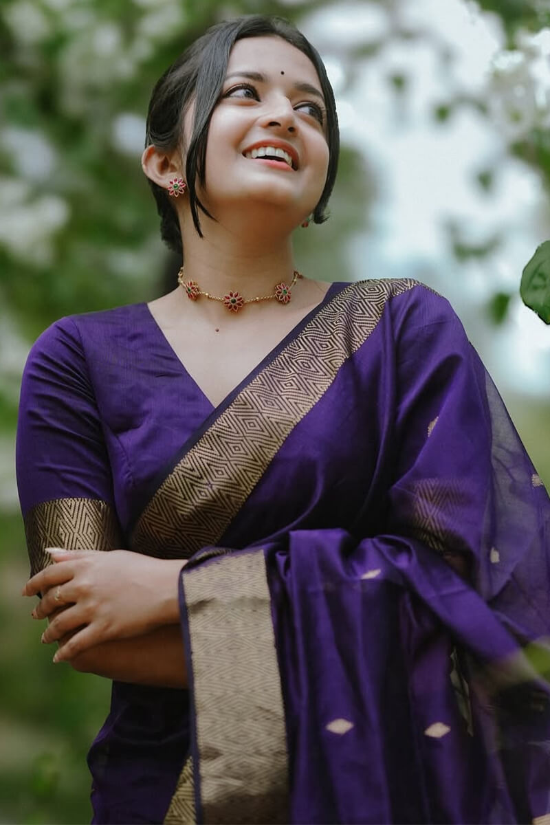 Serendipity Purple Cotton Silk Saree With Winsome Blouse Piece