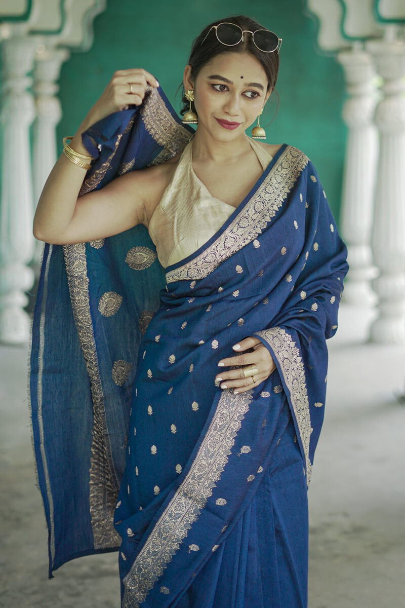 Glowing Blue Linen Silk Saree With Snappy Blouse Piece