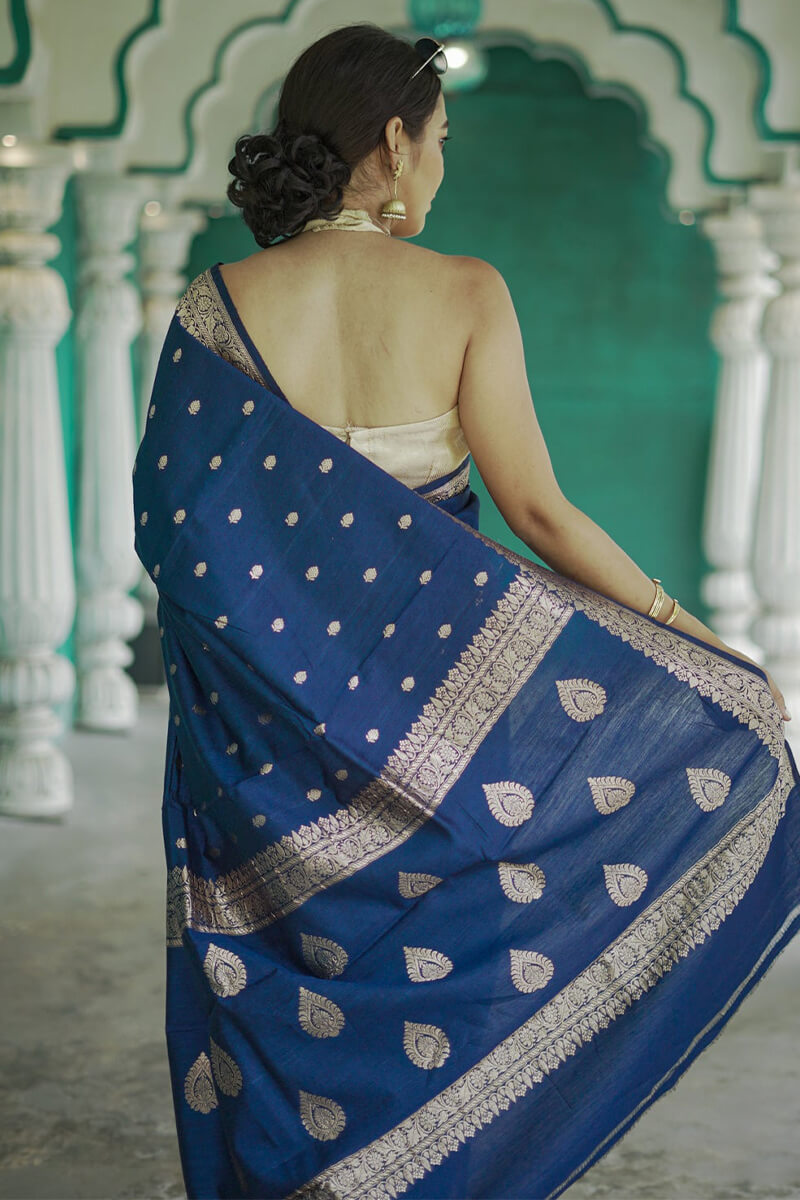 Glowing Blue Linen Silk Saree With Snappy Blouse Piece