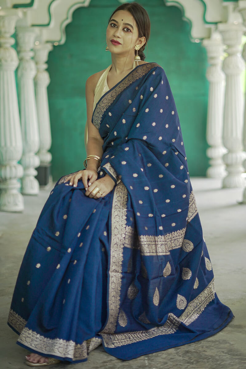 Glowing Blue Linen Silk Saree With Snappy Blouse Piece