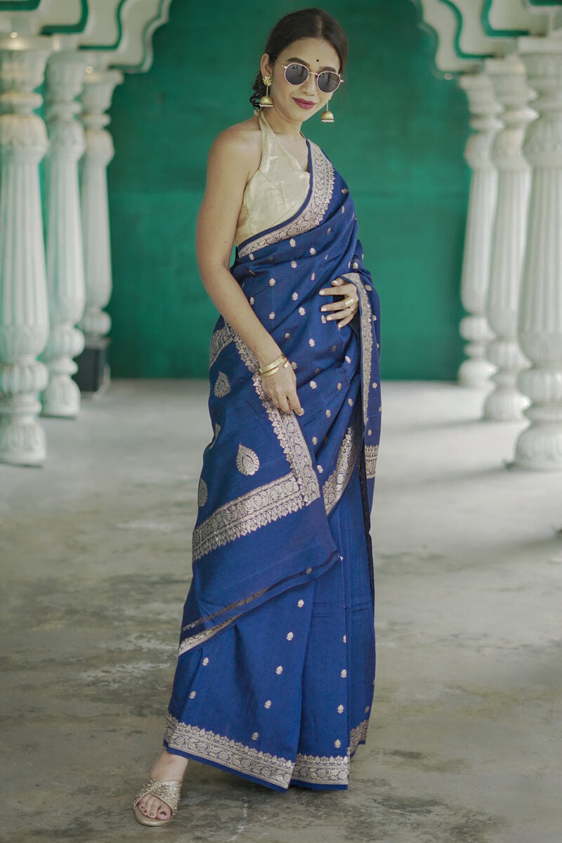 Glowing Blue Linen Silk Saree With Snappy Blouse Piece