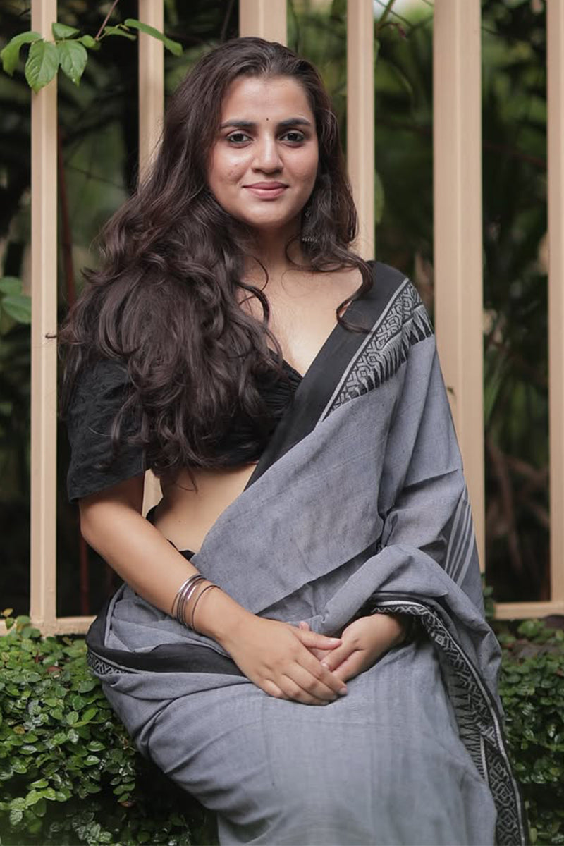 Glamorous Grey Cotton Silk Saree With Chatoyant Blouse Piece