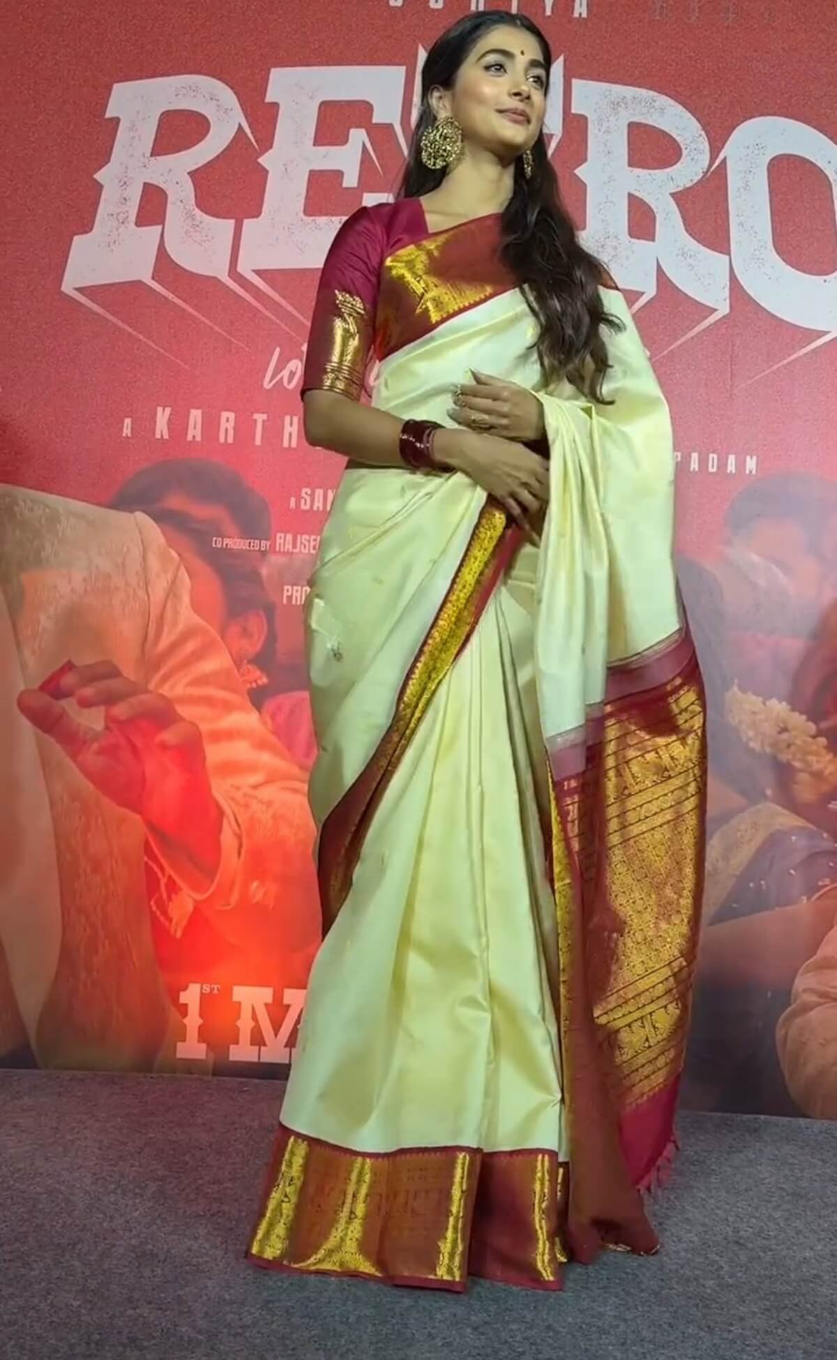 Adorning Beige Soft Banarasi Silk Saree With Allure Blouse Piece