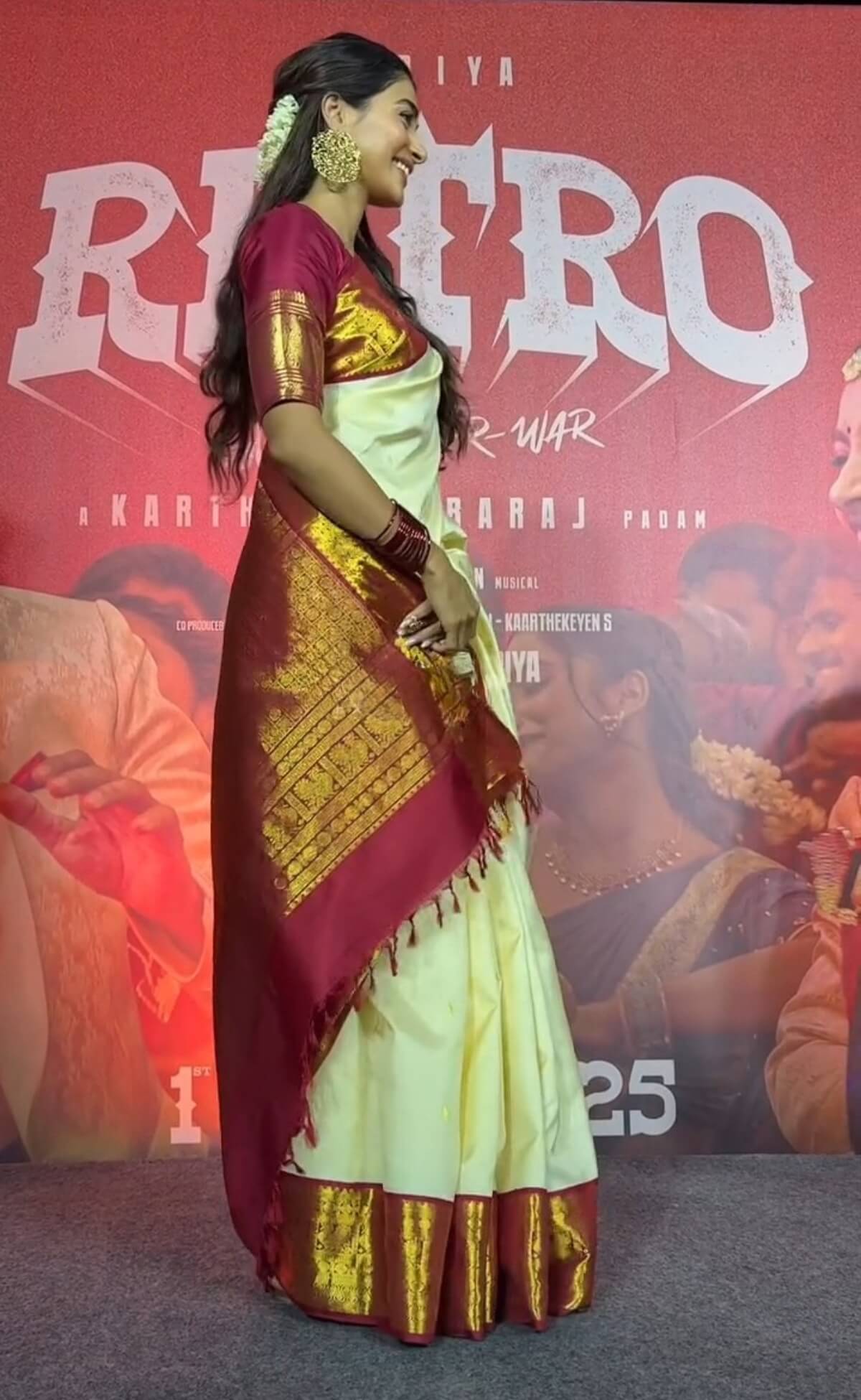 Adorning Beige Soft Banarasi Silk Saree With Allure Blouse Piece