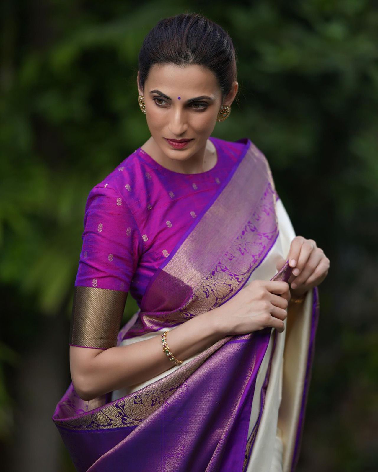 Elision Beige Soft Silk Saree With Eclat Blouse Piece