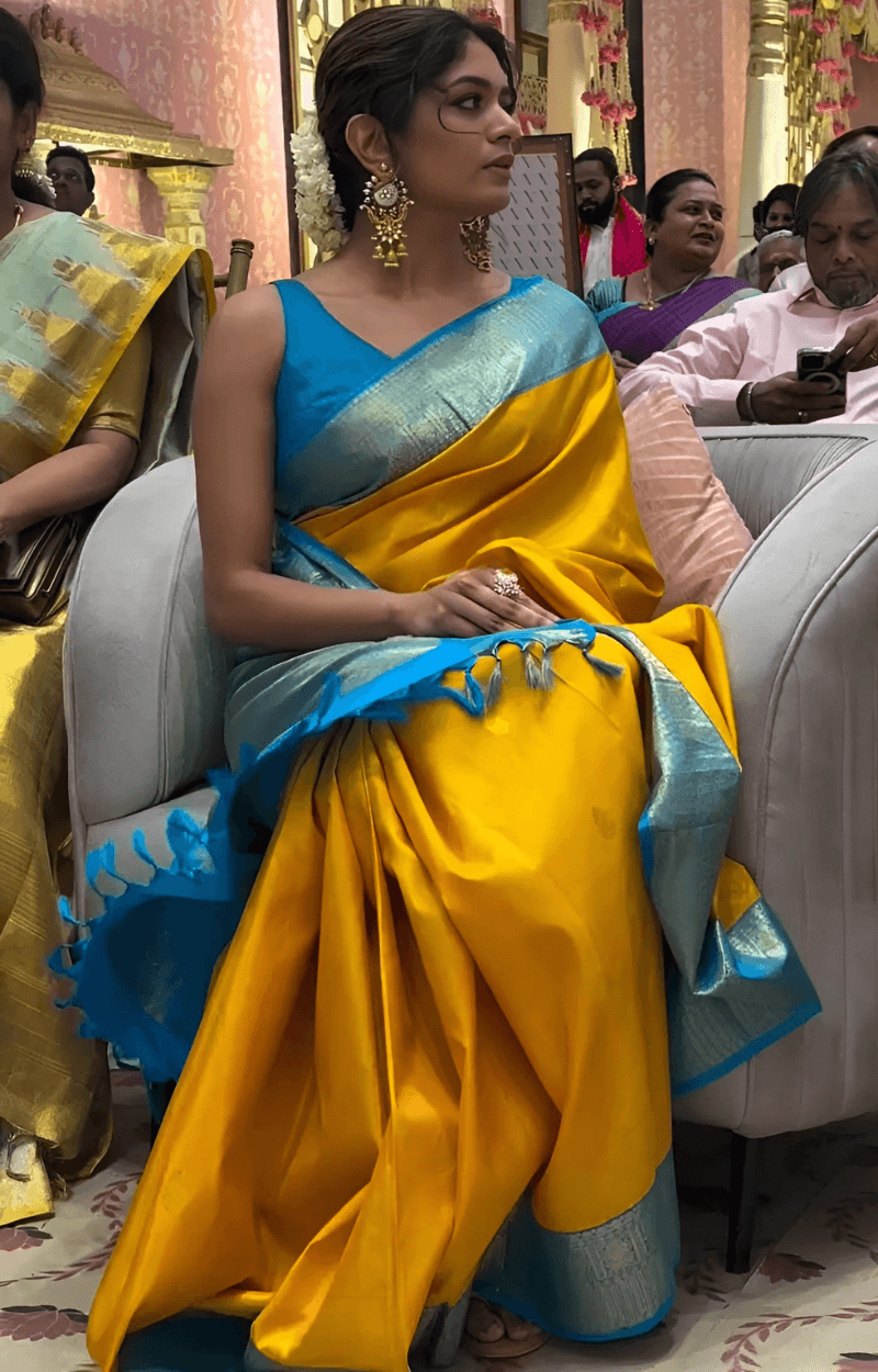 Incredible Yellow Soft Silk Saree With Seraphic Blouse Piece