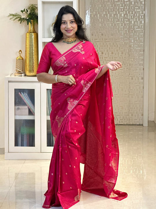 Fairytale Dark Pink Soft Silk Saree With Confounding Blouse Piece