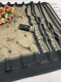 Dissemble Beige Cotton Silk Saree With Blooming Blouse Piece