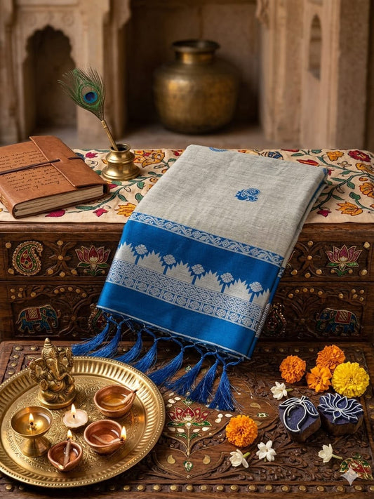 Beautiful Grey Cotton Silk Saree With Energetic Blouse Piece