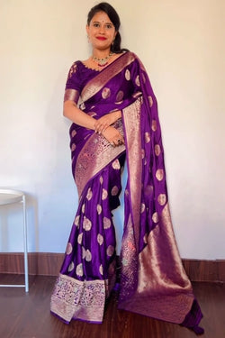 Glowing Purple Soft Silk Saree With Breathtaking Blouse Piece