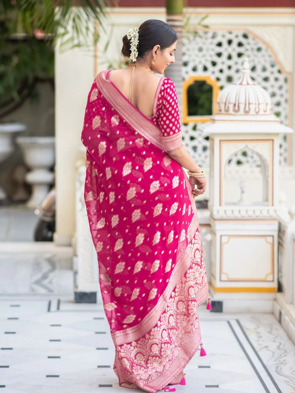 Jazzy Dark Pink Soft Banarasi Silk Saree With Desuetude Blouse Piece