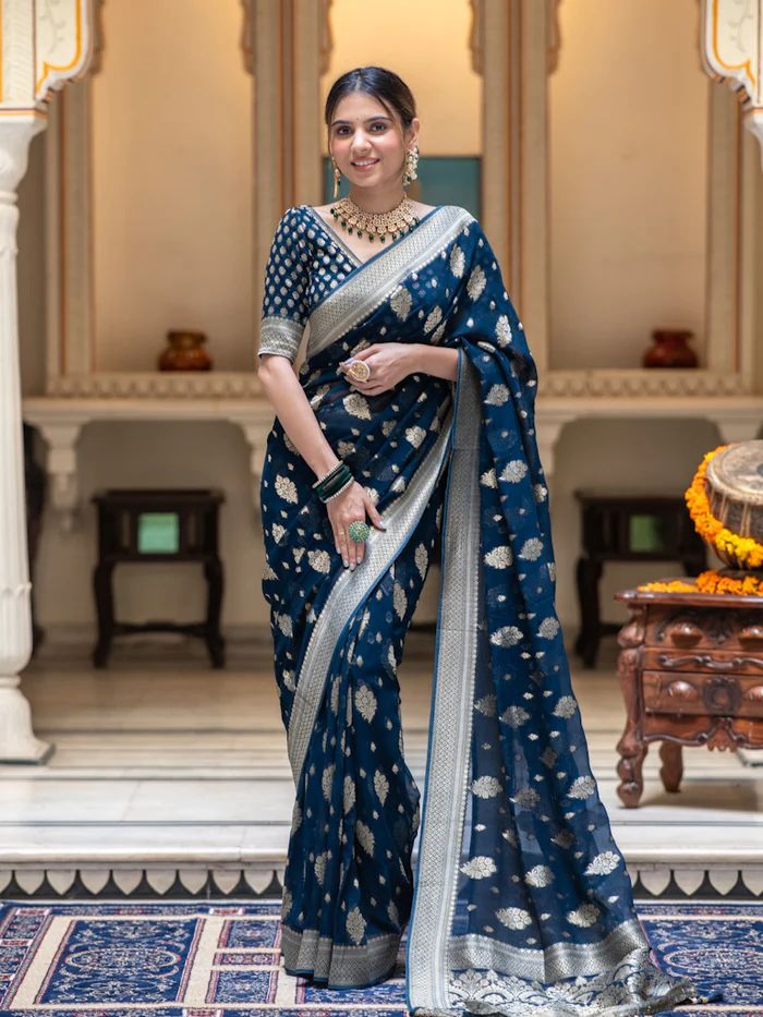 Surpassing Navy Blue Soft Banarasi Silk Saree With Attractive Blouse Piece