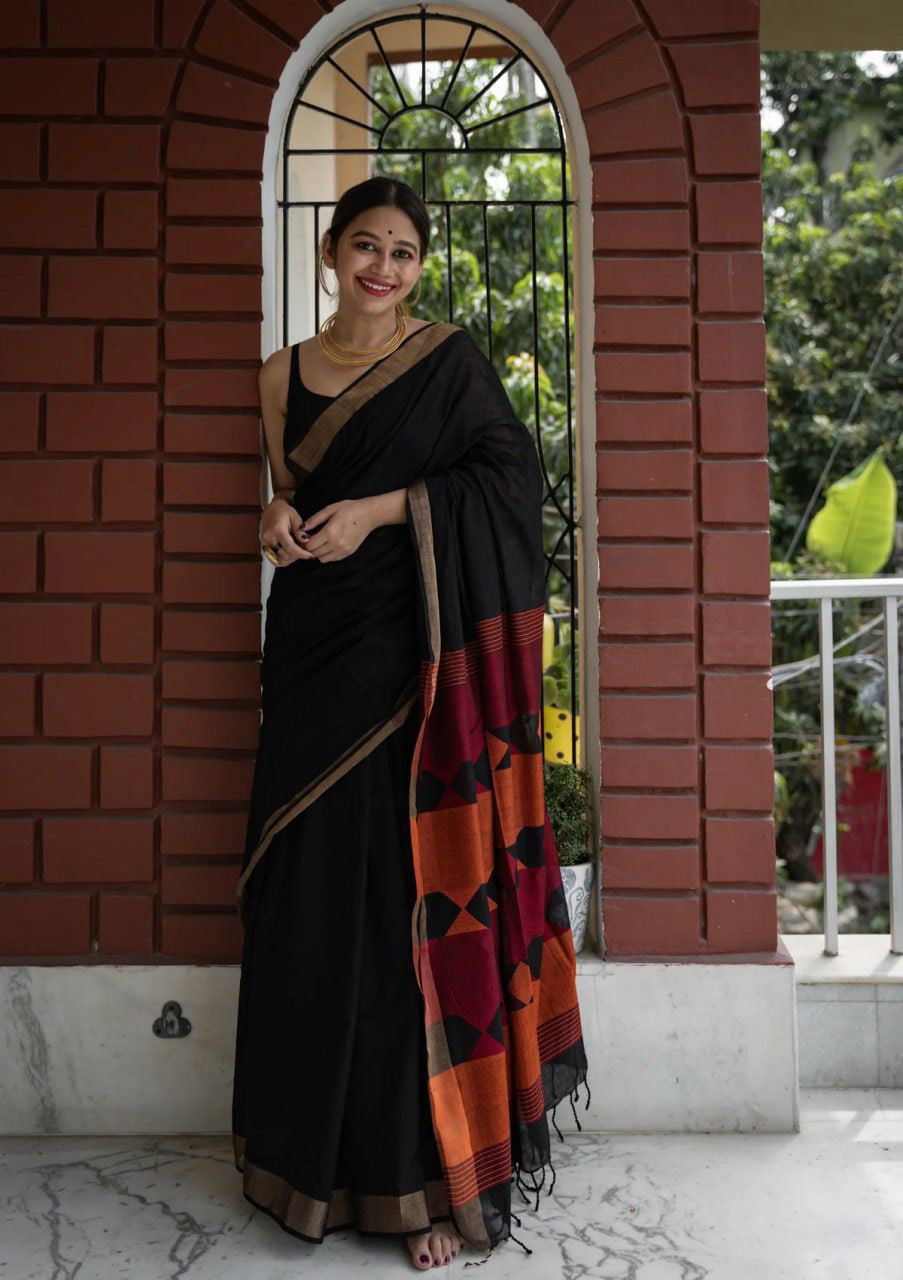 Quintessential Black Cotton Silk Saree With Fugacious Blouse Piece