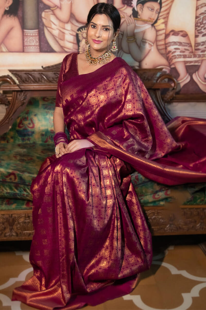 Bewitching Wine Soft Silk Saree With Pulsating Blouse Piece