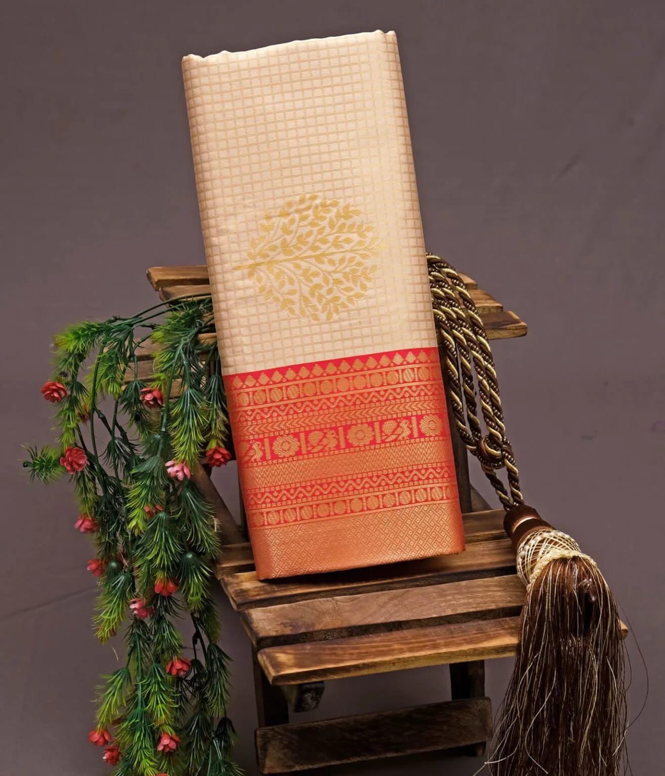 Prodigal Beige Soft Silk Saree With Breathtaking Blouse Piece