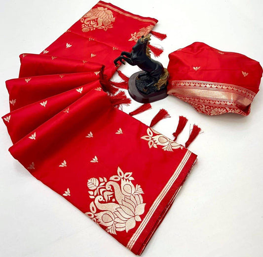 Engaging Red Soft Silk Saree With Flaunt Blouse Piece