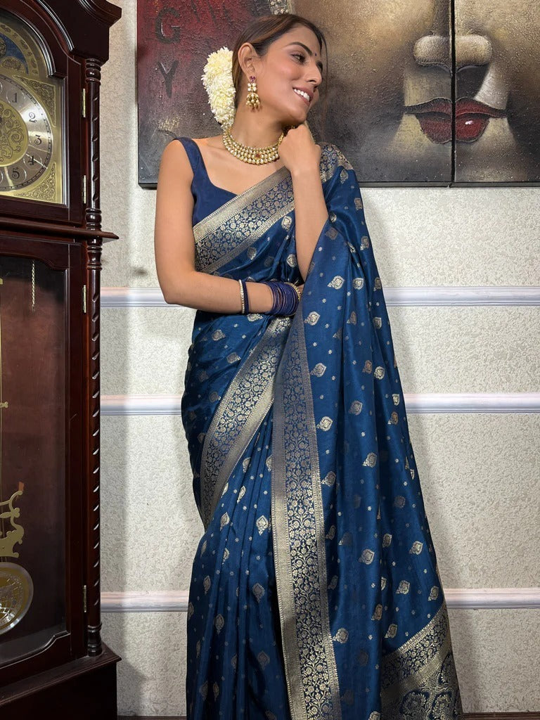 Classy Navy Blue Soft Silk Saree With Bewitching Blouse Piece