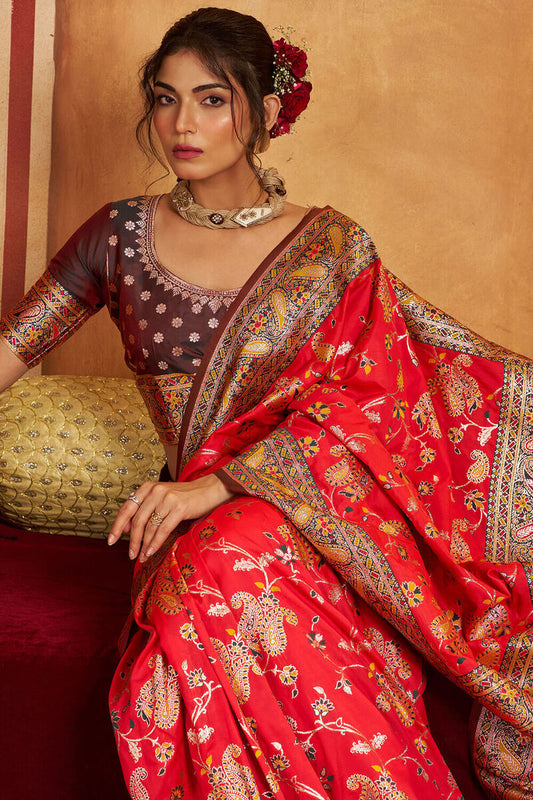 Elaborate Red Pure Zari Weaving Banarasi Silk Saree With Super extravagant Blouse Piece