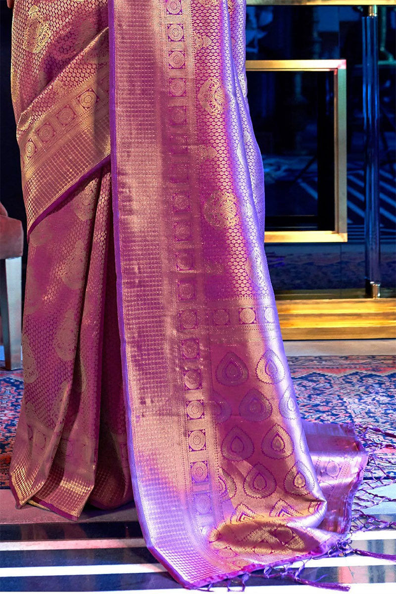 Evocative Purple Kanjivaram Silk Saree With Fugacious Blouse Piece