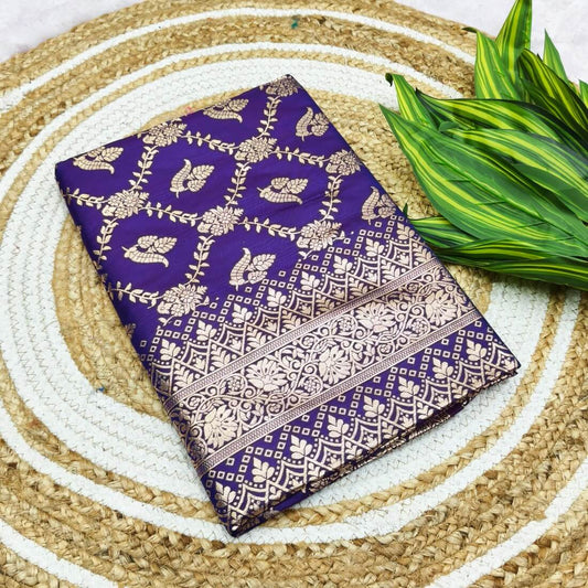 Fairytale Purple Pure Zari Weaving Banarasi Silk Saree With Rhapsodic Blouse Piece