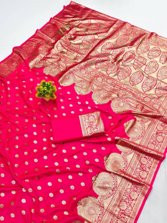 Most Flattering Dark Pink Pure Zari Weaving Banarasi Silk Saree With Rhapsody Blouse Piece