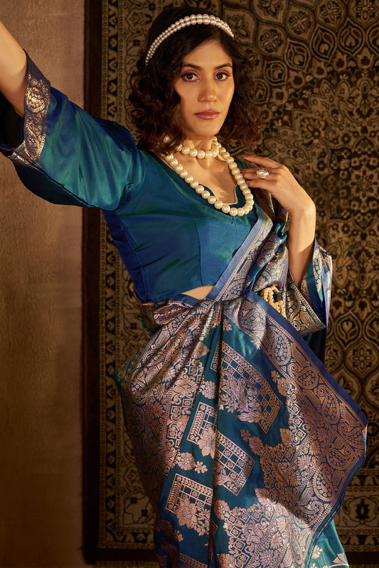 Sumptuous Rama Pure Zari Weaving Banarasi Silk Saree With Delightful Blouse Piece