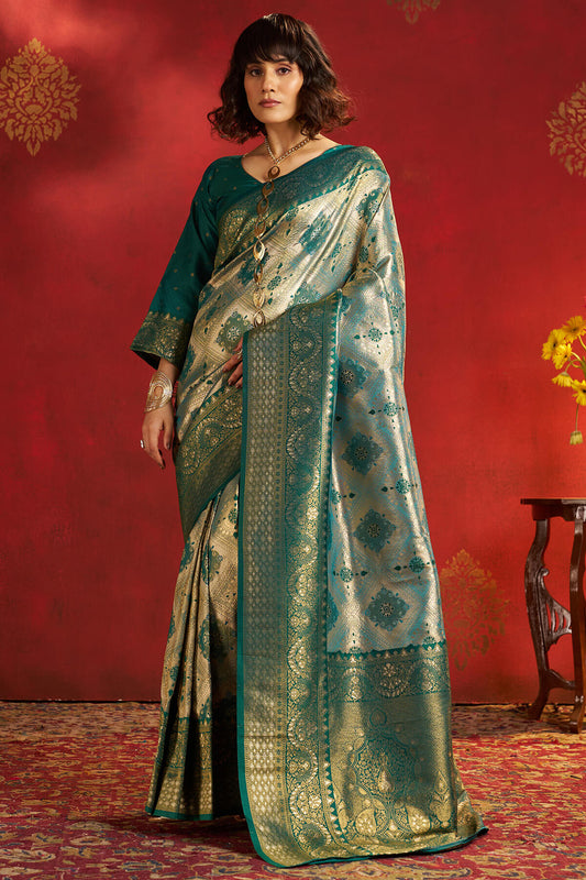 Excellent Green Kanjivaram Silk Saree With Chatoyant Blouse Piece