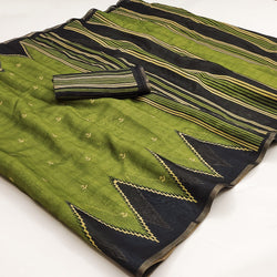 Adoring Green Printed Cotton Silk Saree With Groovy Blouse Piece