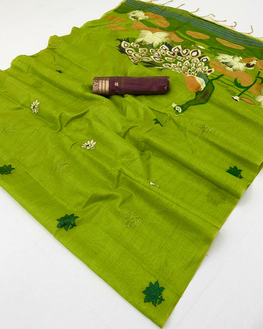 Embellished Green Pure Munga Cotton Silk Saree With Delectable Blouse Piece