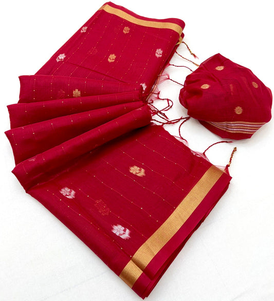 Desirable Red Pure Munga Cotton Saree With Evocative Blouse Piece