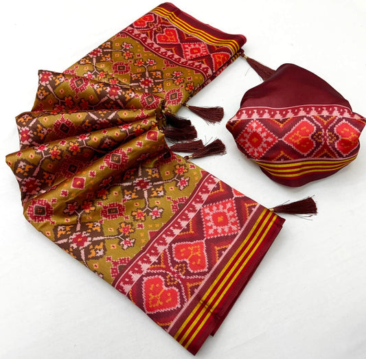 Charming Mustard Printed Patola Handloom Silk Saree With Dulcet Blouse Piece