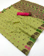 Staring Pista Pure Munga Cotton Silk Saree With Luxuriant Blouse Piece