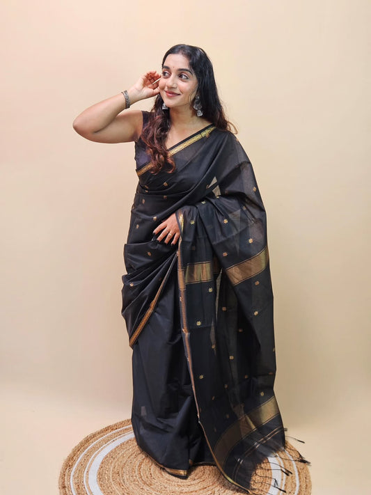 Devastating Black Cotton Silk Saree With Exemplary Blouse Piece