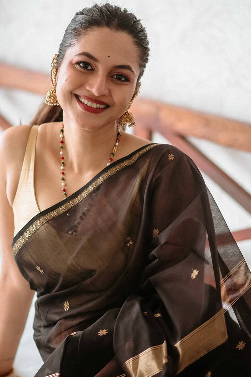 Diaphanous Black Cotton Silk Saree With Lagniappe Blouse Piece