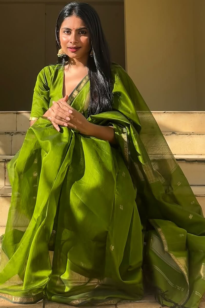 Eloquence Green Cotton Silk Saree With Lagniappe Blouse Piece