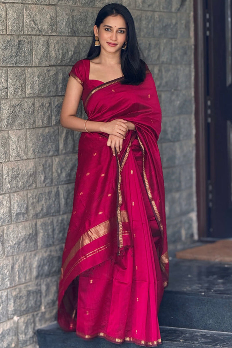 Dulcet Dark Pink Cotton Silk Saree With Scrupulous Blouse Piece