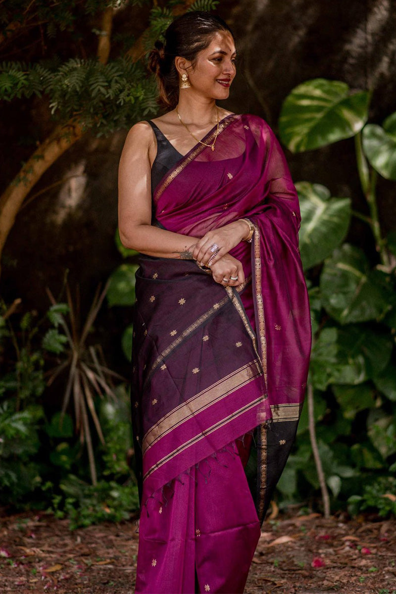 Energetic Dark Pink Cotton Silk Saree With Gratifying Blouse Piece