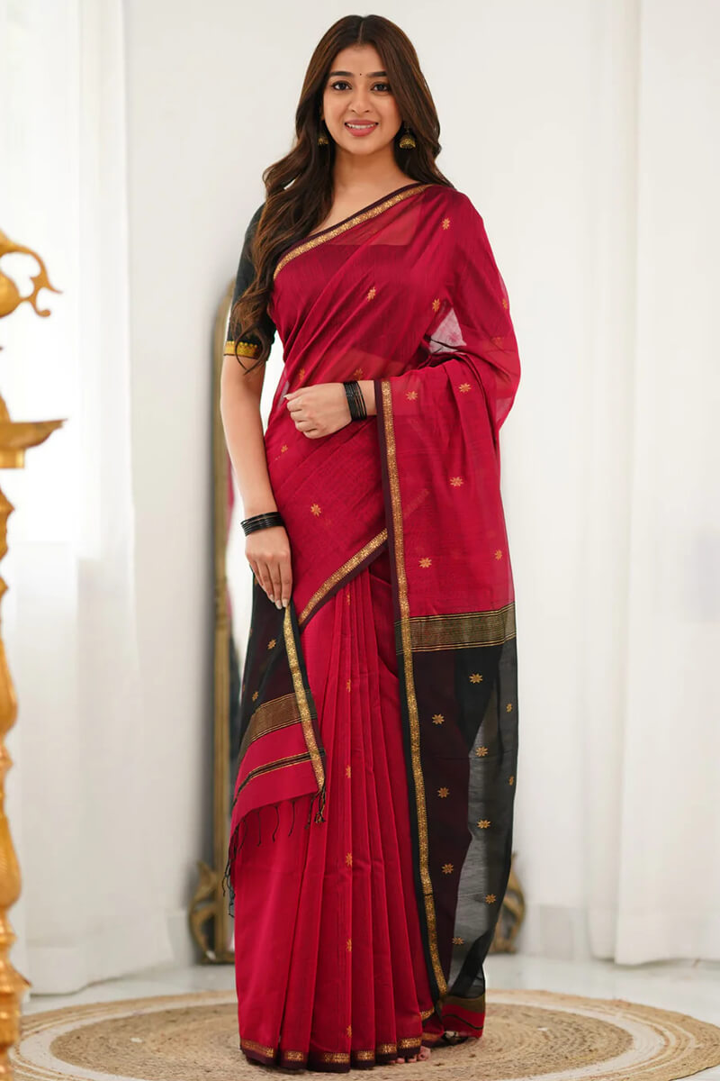 Sensational Red Cotton Silk Saree With Unique Blouse Piece